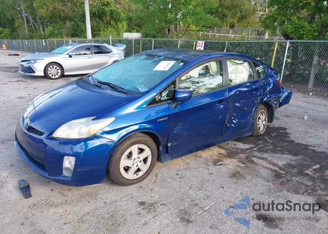 2011 Toyota Prius Three z USA, uszkodzony, nr VIN JTDKN3DU9B0295109